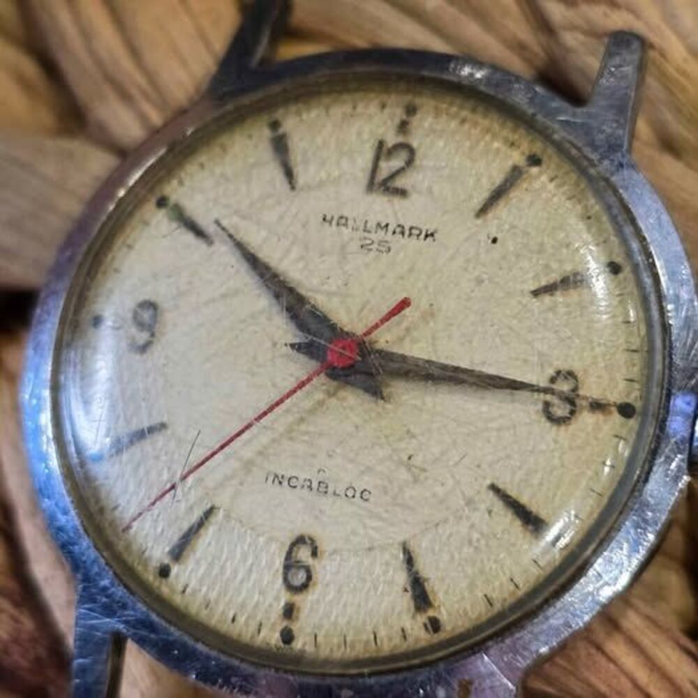 Project Vintage Hallmark 25 Watch